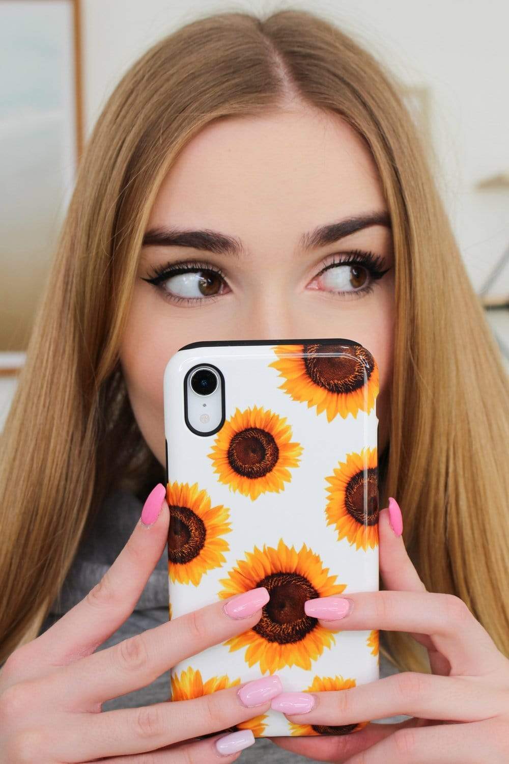 Mia Maples Signature Sunflower White Phone Case – fanjoydkospa.co Mia Maples Signature Sunflower White Phone Case – fanjoydkospa.co